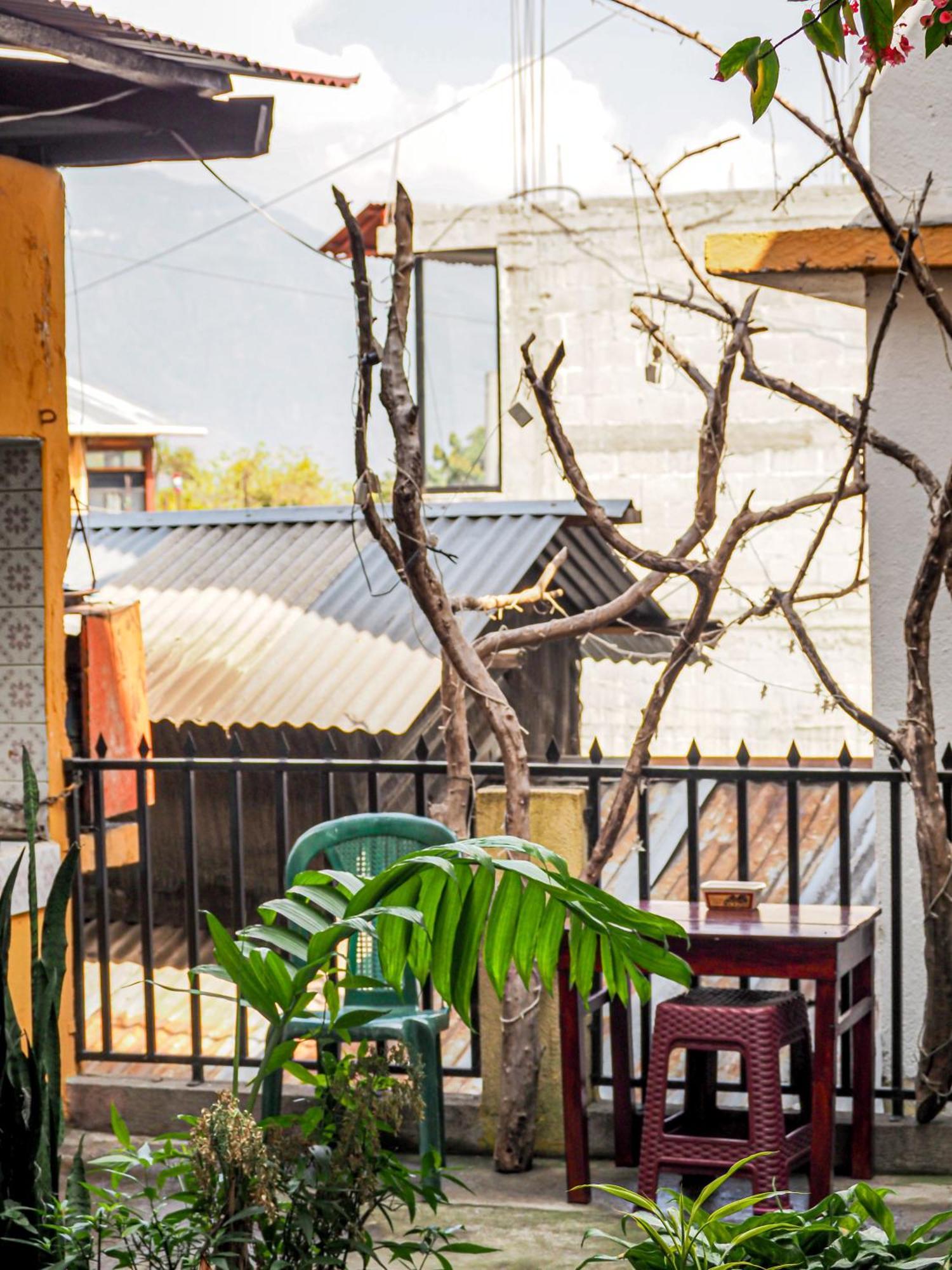 Joyas Del Sol Hotel San Pedro La Laguna Exterior foto